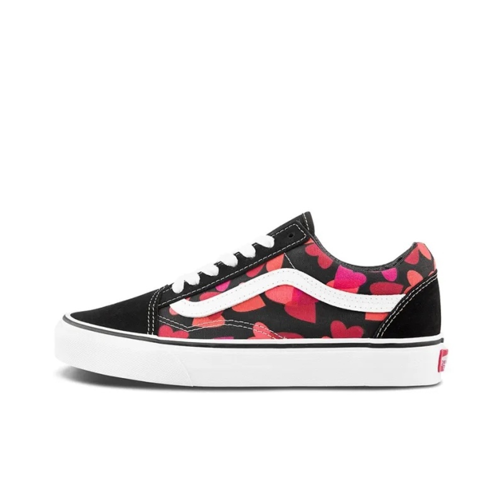 Vans Old Skool 'Valentines Hearts 💕